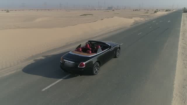 Wedding Car Rental in Dubai: Rolls-Royce, Bentley & Costs