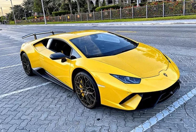 Rent Lamborghini Huracan Performante in Dubai