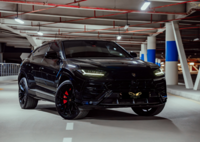 Rent Lamborghini Urus-Black in Dubai