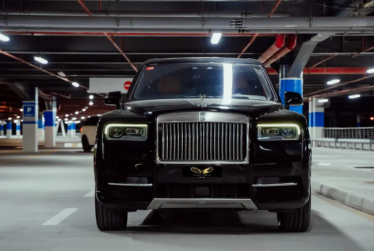 rolls royce for rent in dubai