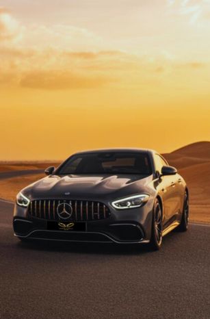 rent luxury vehicle in UAE