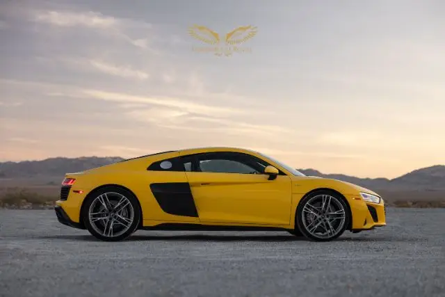 Audi R8 for rent in Dubai