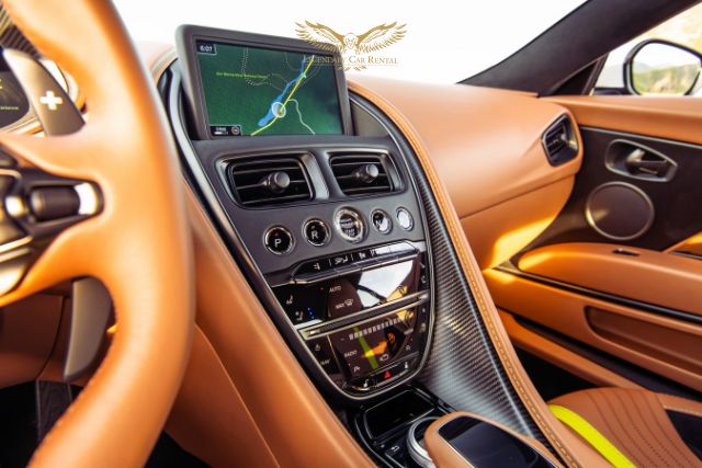 Hire Aston Martin DB11 Dubai