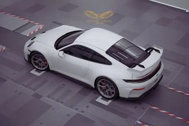 Hire Porsche 911 GT3