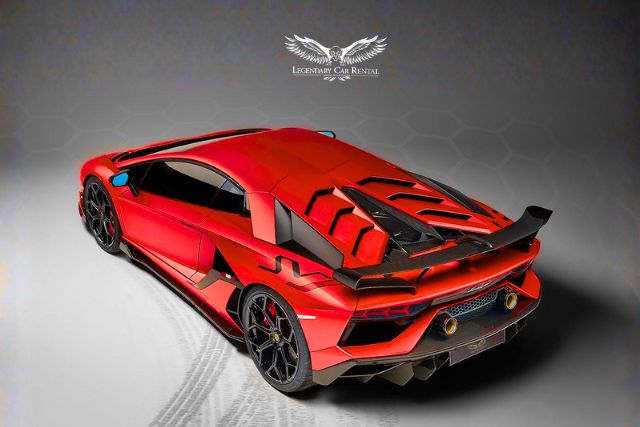 Lamborghini Aventador SVJ for Rent in Dubai