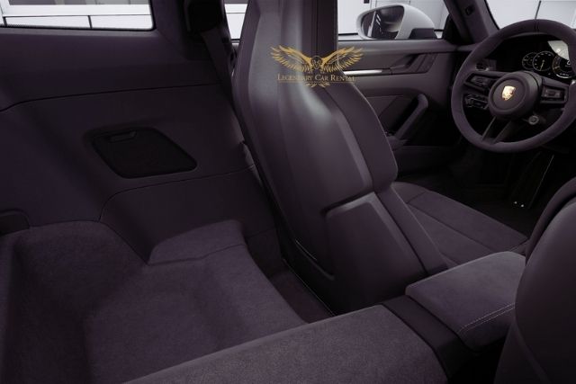 Porsche 911 GT3 for hire in Dubai