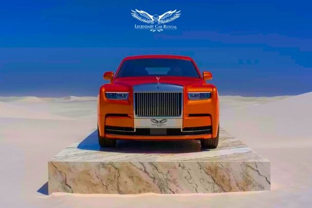 Rent Rolls Royce Phantom in Dubai